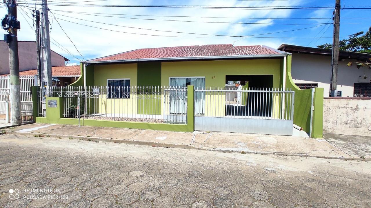 Casa -temporada/beto Carrero * Penha (Santa Catarina)