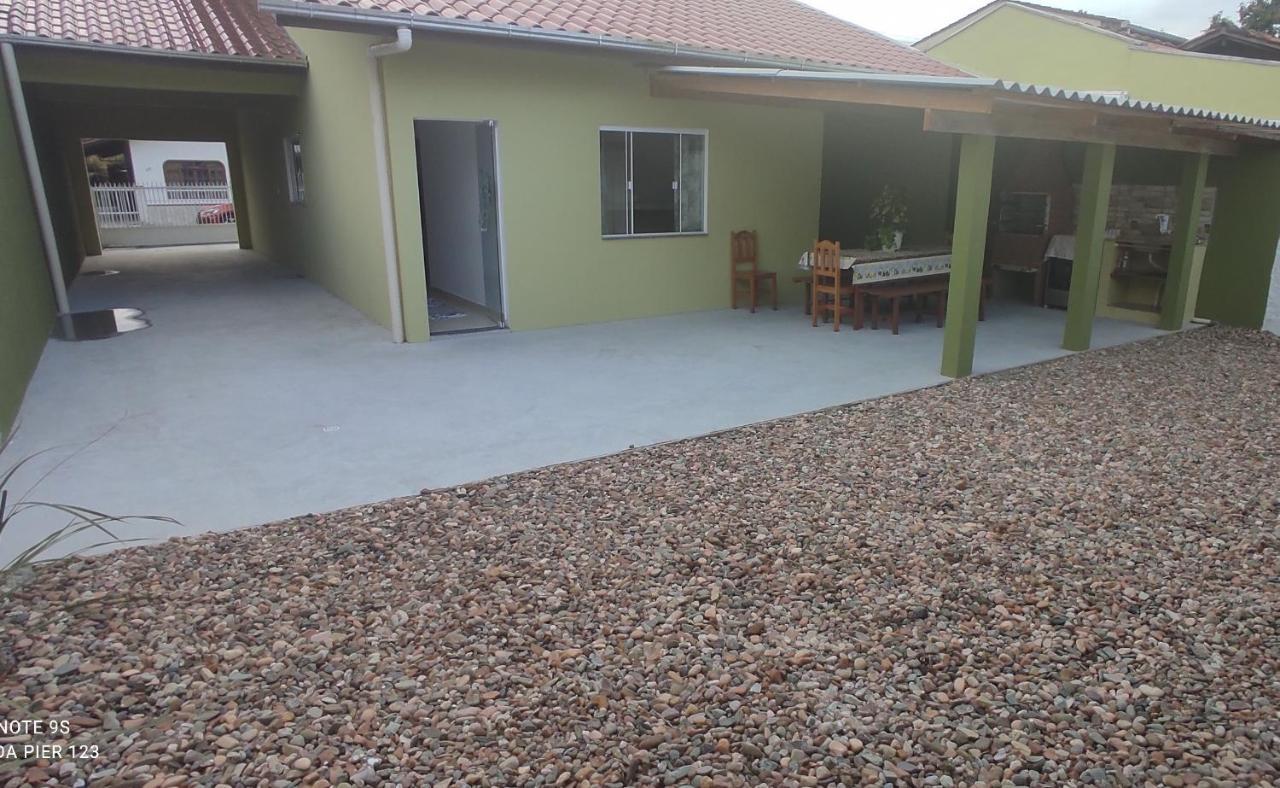 Casa -temporada/beto Carrero Penha (Santa Catarina)